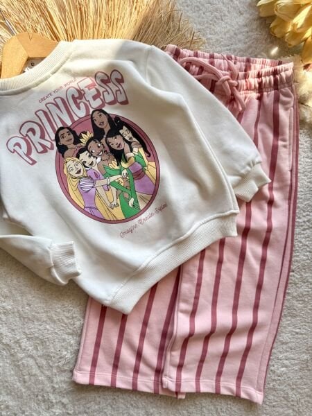 3 iplik kız çocuk kışlık takım princess(büyük tercih etmeyiniz)