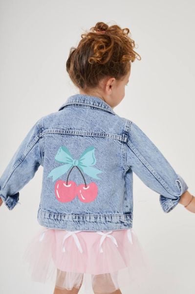 Kız çocuk kirazlı denim ceket