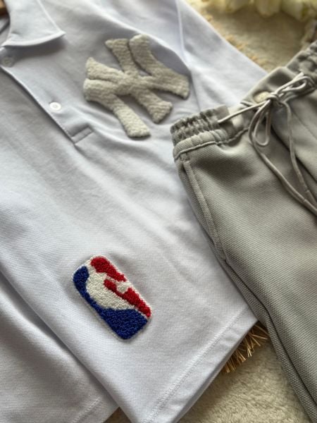 Jogger pantolonlu erkek çocuk takım